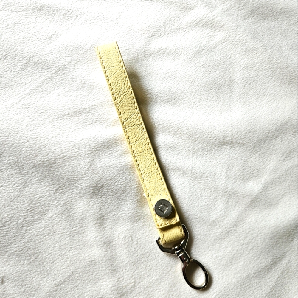 Thirty- One Wristlet Strap